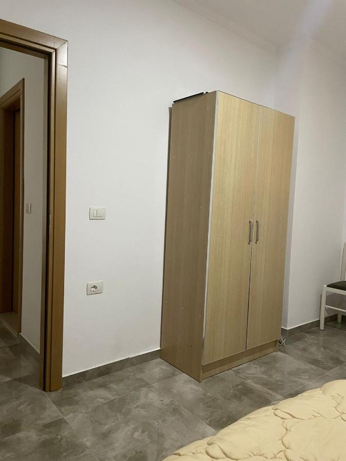 Kraal Apartments Vlore Exterior photo
